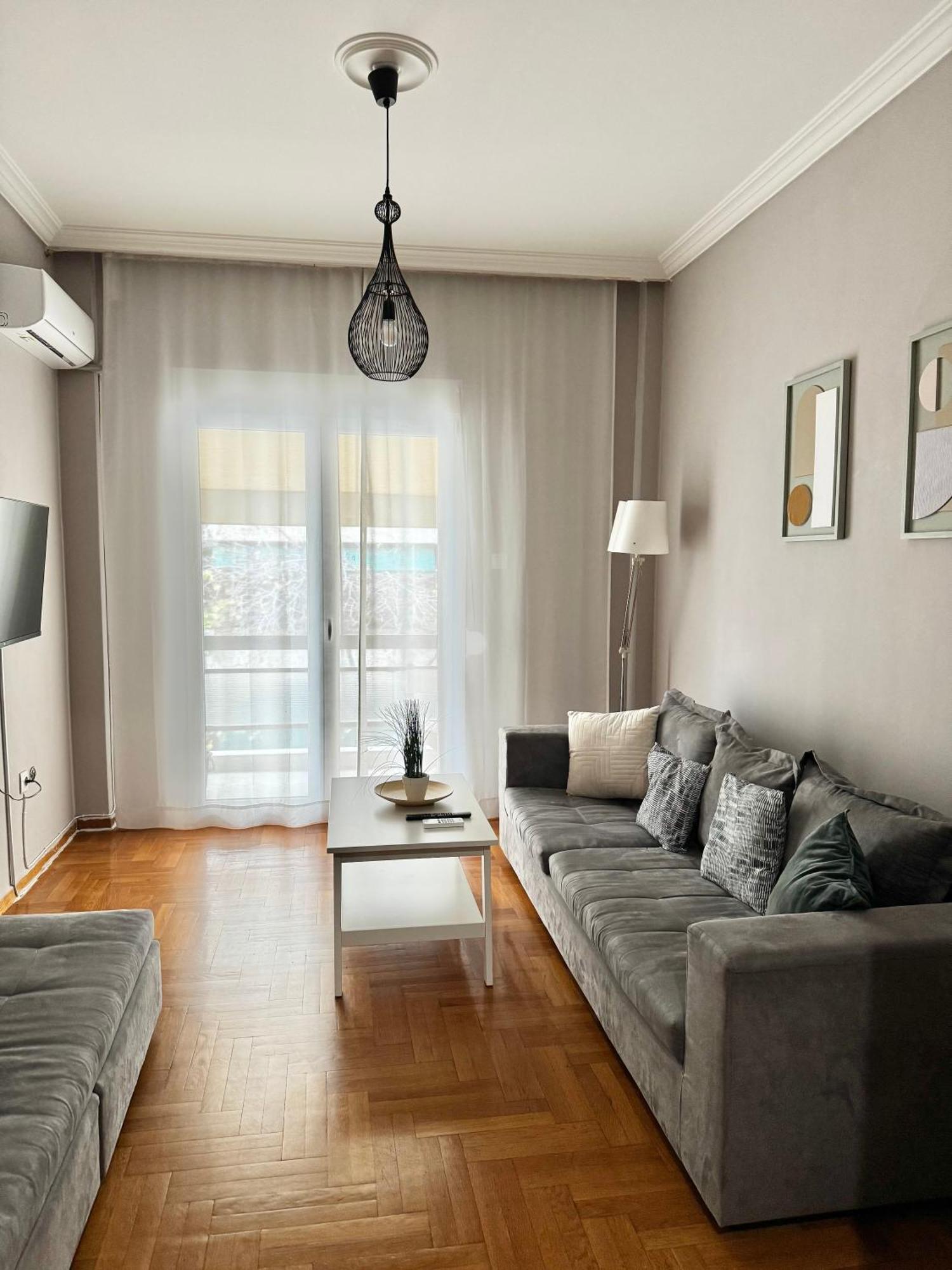 Vivian Modern Apartment เอเธนส์ ภายนอก รูปภาพ